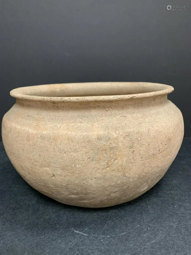 Pottery vase