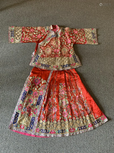 Chinese blouse with skirt