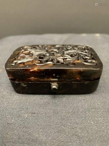 Tortoise shell box