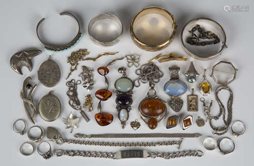 A group of silver, silver mounted and costume jewellery, inc...