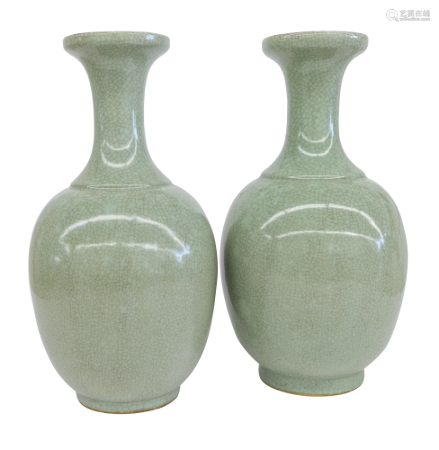 Chinese Celedon Crackle Glazed Vases