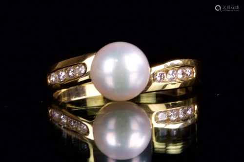 14K GOLD RING WITH PEARL AND DIAMOND