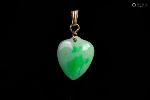 HEART SHAPED JADEITE AND 14K GOLD PENDANT