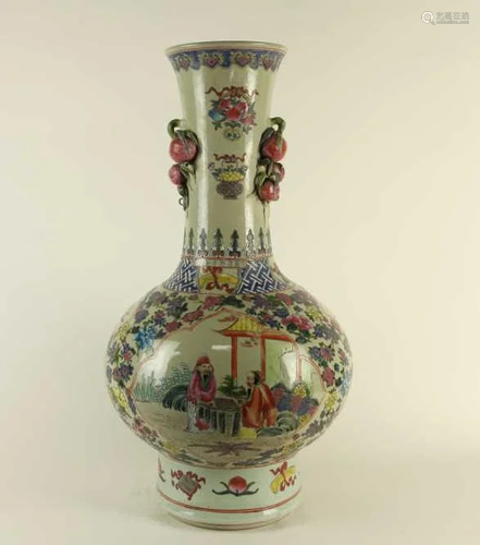 CHINESE FAMILLE ROSE GLOBULAR VASE