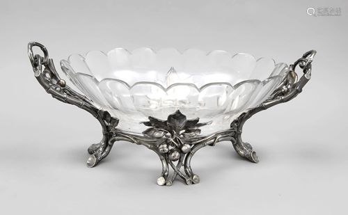 Large oval bowl, France, early