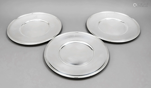 Twelve place plates, German, 2