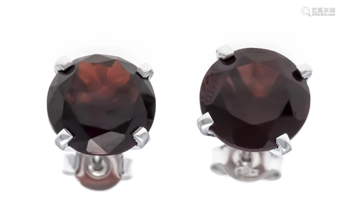 Garnet stud earrings WG 585/00