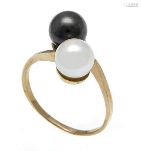 Pearl ring GG 585/000 with one