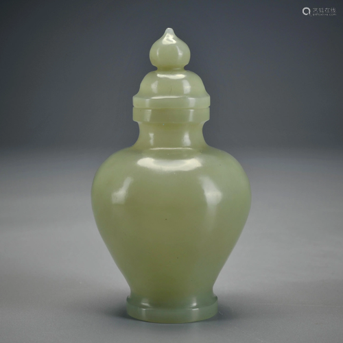 A Carved Celadon Jade Vase Qing Dynasty