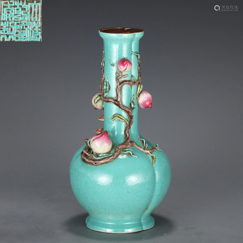 A Blue Glazed Vase Qing Dynasty