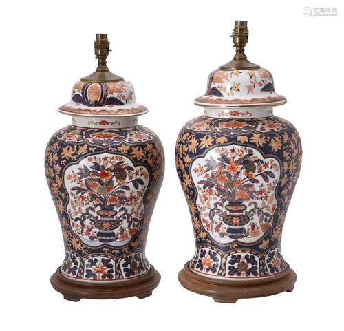 A pair of modern Chinese Imari porcelain lampbases