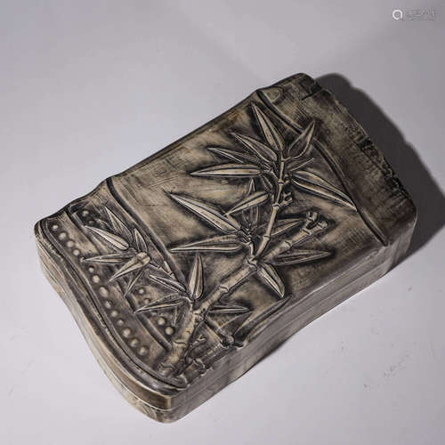 A bamboo patterned inkstone