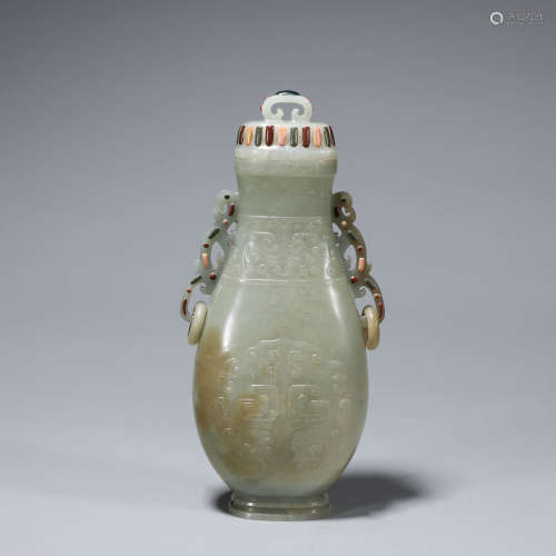 A beast face patterned double-eared jade vase