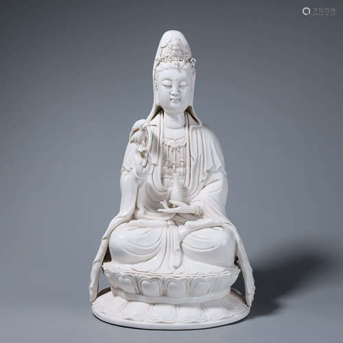 A Dehua kiln porcelain Guanyin ornament