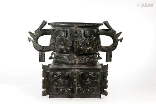 A Bronze Double-Eared Vessel