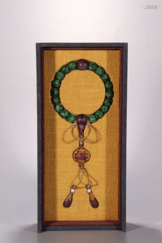 Jadeite Handheld Bracelet with Eighteen Beads