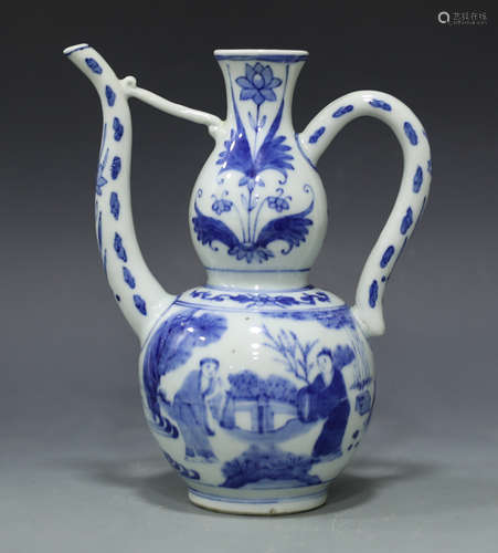 Blue and white porcelain wine jug Qing dynasty