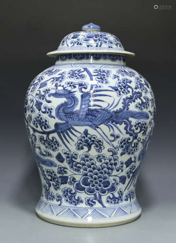 Blue and white porcelain jar Kangxi period