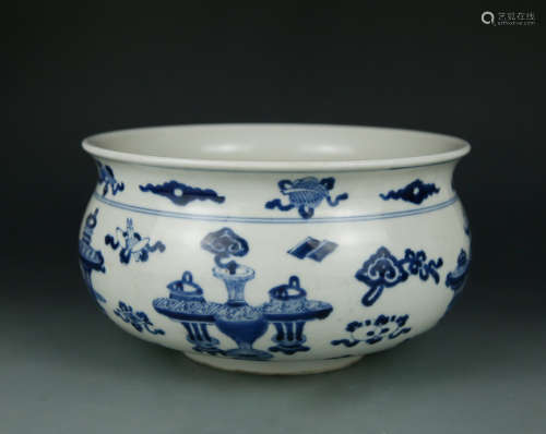 Blue and white porcelain censer late 19th c.