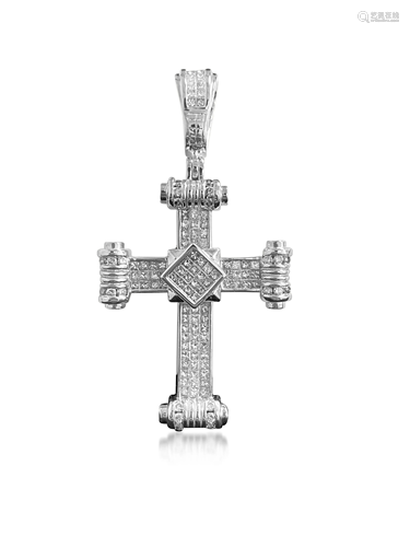 14k White Gold & 5 Ct Diamond Cross Pendent