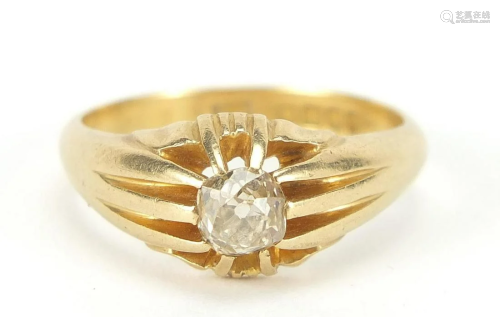 18ct gold diamond solitaire ring, the di...