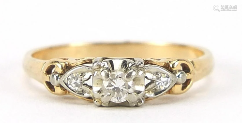 Unmarked gold diamond ring, size N, 2.3g