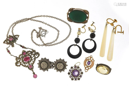 Antique and later jewellery including ma...