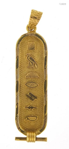 Egyptian gold hieroglyphic pendant, 4.8c...