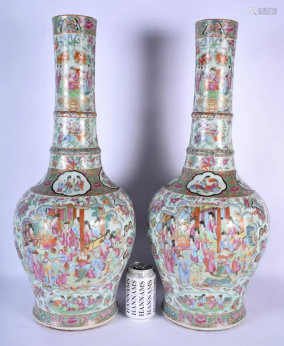 A RARE LARGE PAIR OF 19TH CENTURY CHINESE FAMILLE ROSE