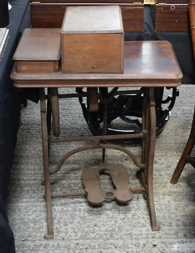 AN UNUSUAL ANTIQUE SEWING MACHINE with double pedal