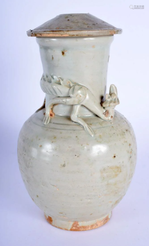 A CHINESE SOUTHERN SONG DYNASTY CELADON GLAZED JAR AND