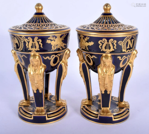 A PAIR OF 19TH CENTURY FRENCH SEVRES PORCELAIN VASES