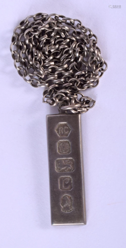 A 1970S SILVER NECKLACE. 28 grams. Sheffield 1977. 52