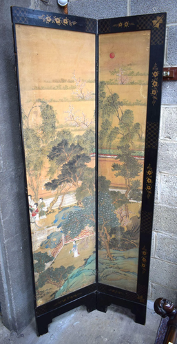 A RARE 18TH CENTURY CHINESE SILK WATERCOLOUR SCREEN