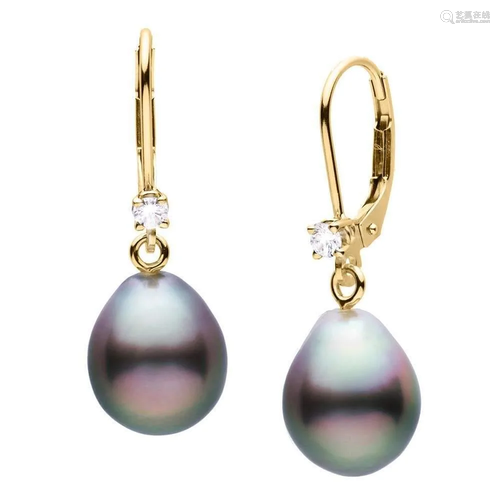 Black Tahitian Drop-Shaped Pearl and Diamond Leverback