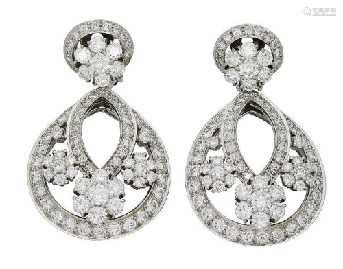 Van Cleef & Arpel Snowflake Diamond Lg Clip-On Earrings