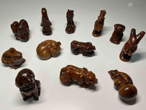 Chinese Rosewood Carved Fengshui 12 Zodiac Year Animal