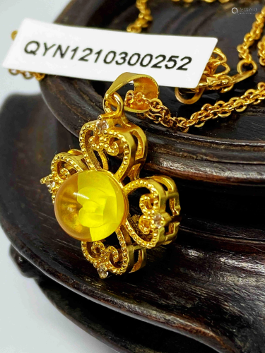 Gold plated silver Golden amber carving flower lucky