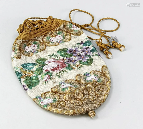 Small bag around 1900, textile