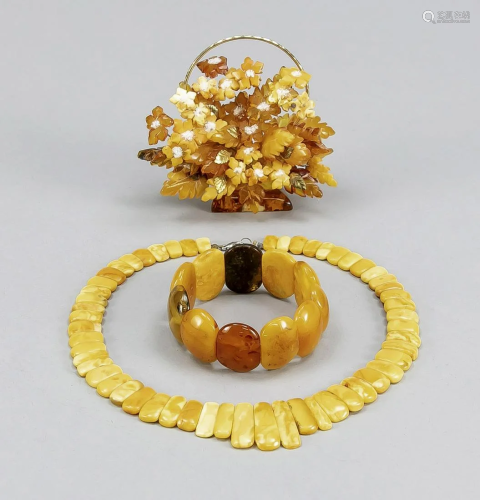 3 pieces amber