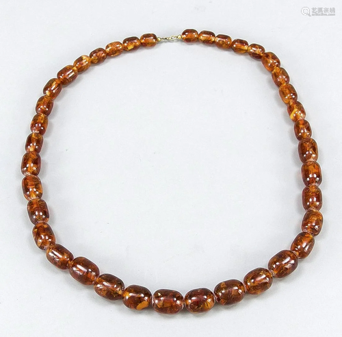 Amber necklace, L. 70 cm