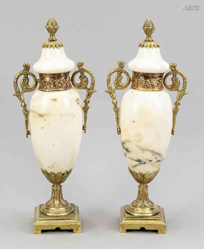 Pair of side plates as ornamen