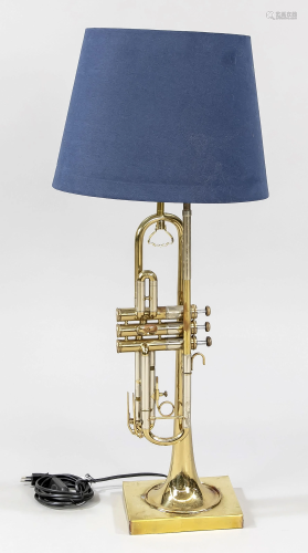 Trumpet lamp, Mariage of the 2