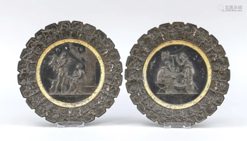 Pair of relief wall plates, la