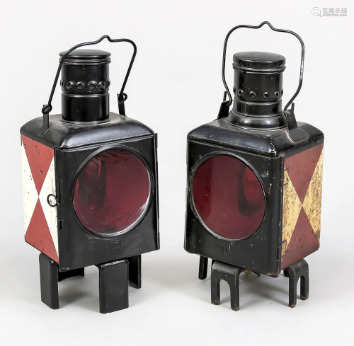 Pair of railroad lamps, 19th/2