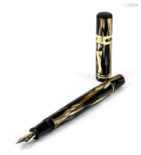 Visconti piston fountain pen