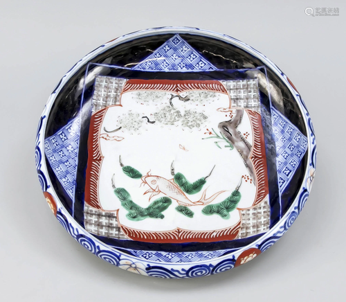 Imari bowl, Japan, 19th c.,