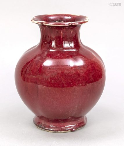 Vase with oxblood/flambÃ© gla