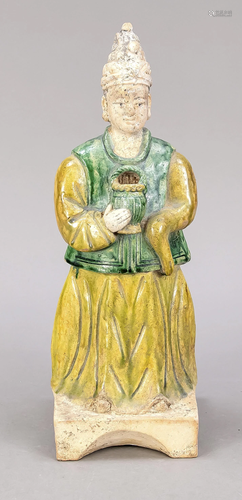 Ceramic/terracotta figure, C