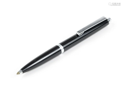 Montblanc ballpoint pen, end